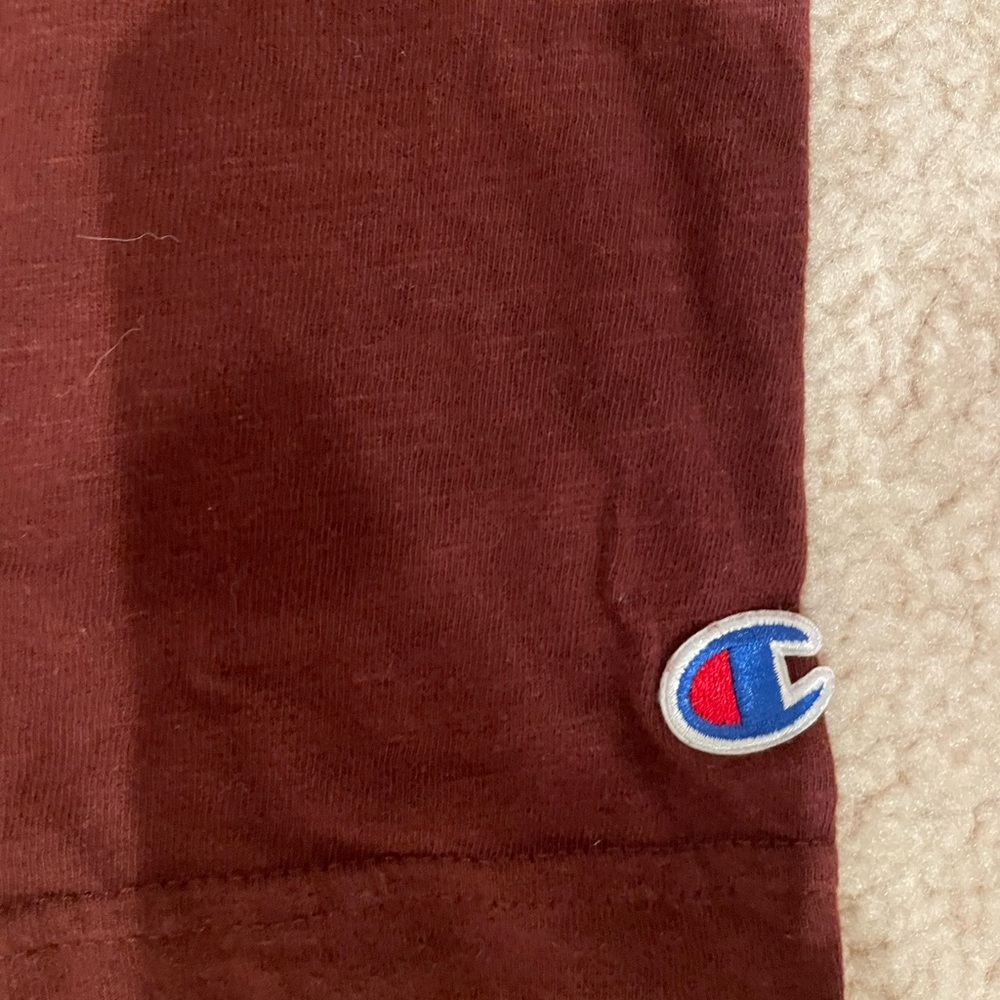 Virginia Tech Hokies Champion Size Large T-Shirt, like-new! - Picture 4 of 4